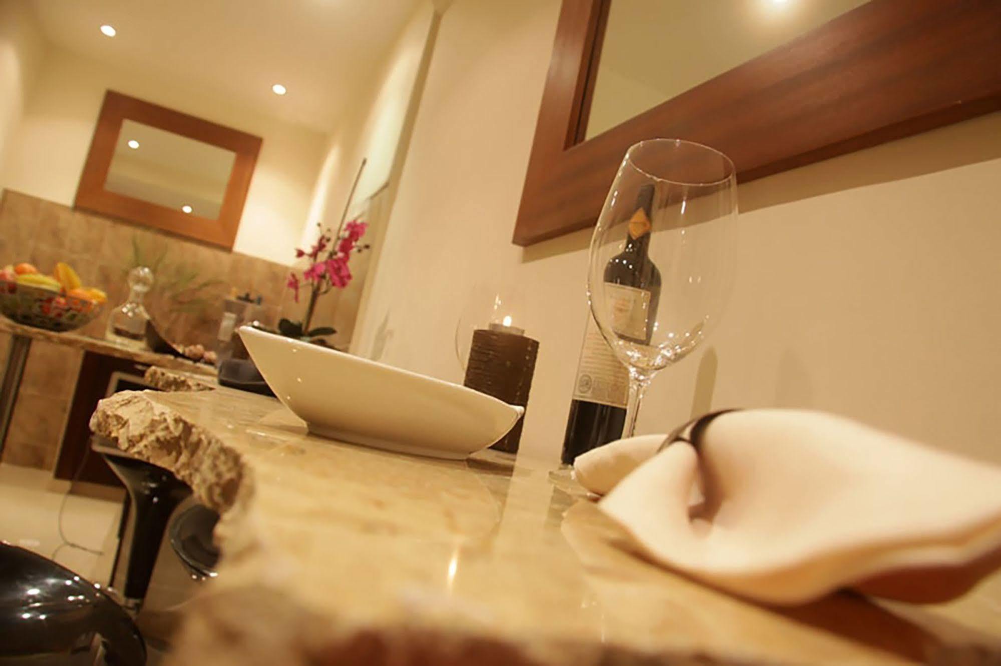 6 Suites Hotel Bogotá Eksteriør billede