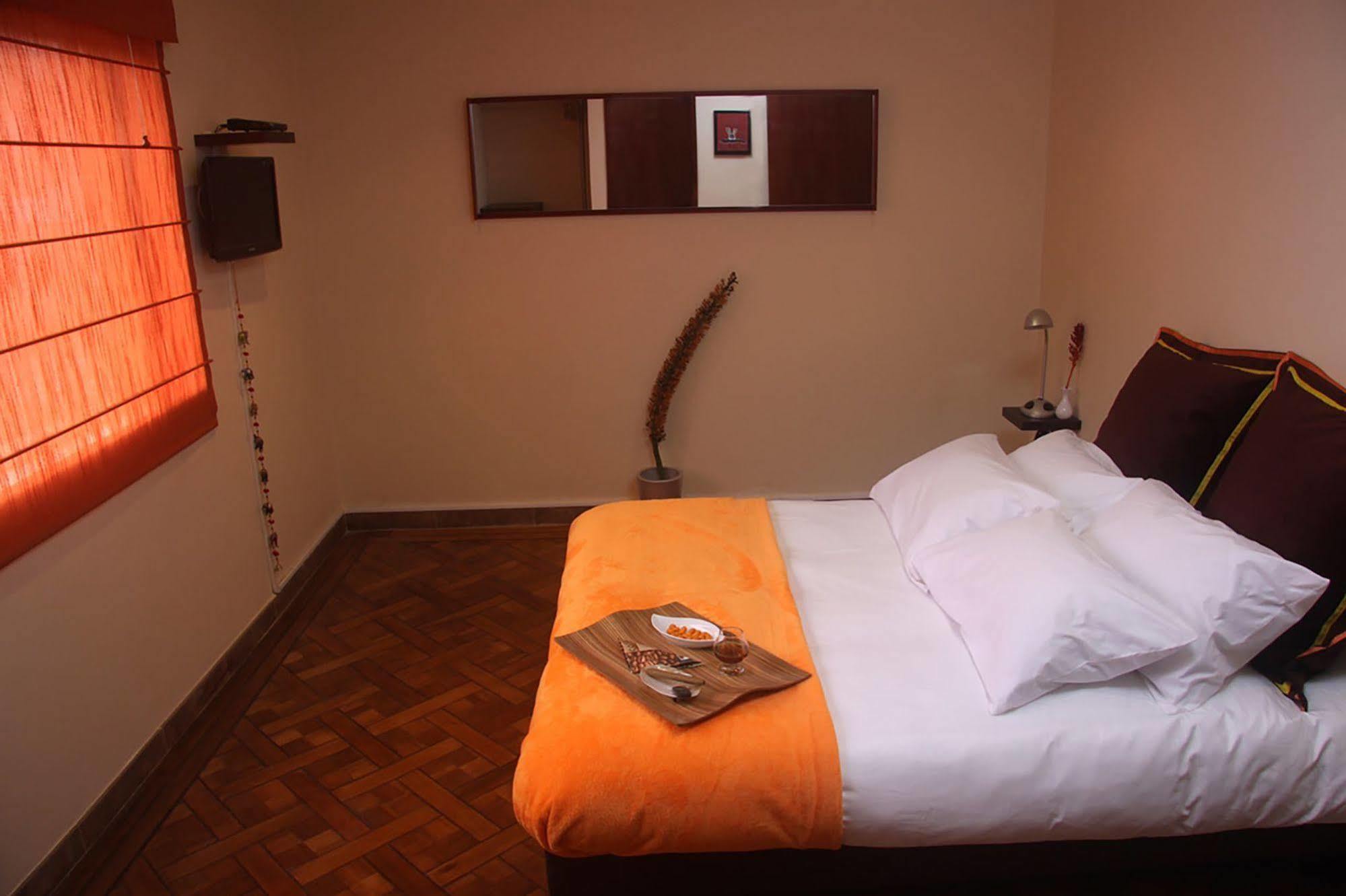 6 Suites Hotel Bogotá Eksteriør billede