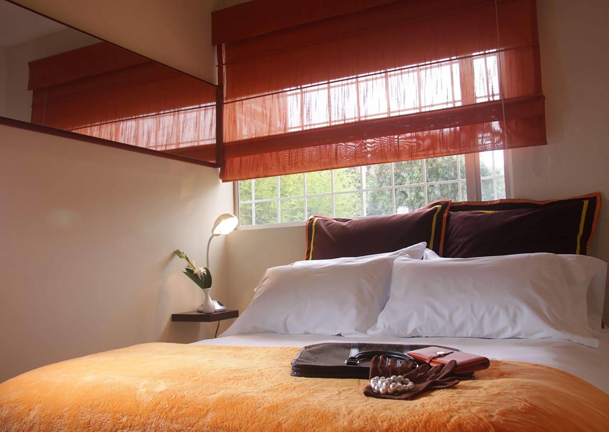 6 Suites Hotel Bogotá Eksteriør billede